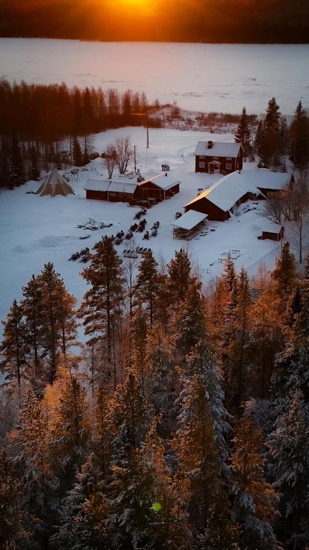 Ice And Light Village Mattsund Exterior photo